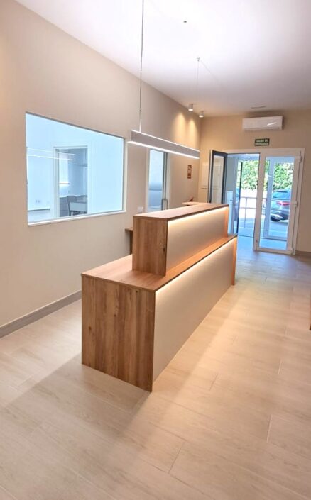 rehabilitacion_local_clinica_dental_mostrador